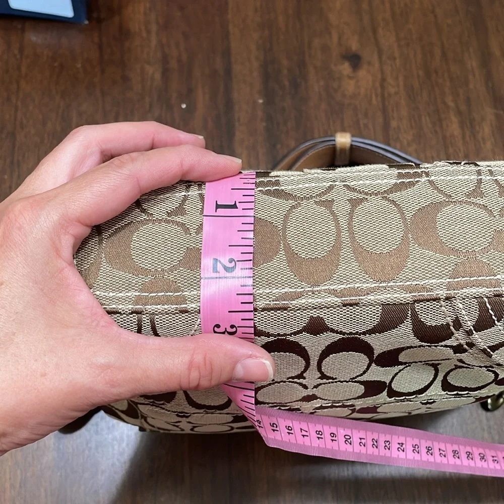 Coach Signature Brown Shoulder Bag